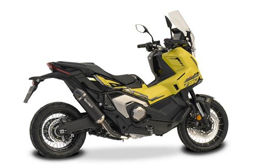 Picture of SP-1 CARBON SHORT CERAKOTE GLACIER BLACK TITANIUM SLIP ON CARBON END CAP HONDA X-ADV 750 2025